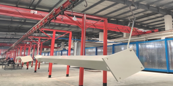 靜電噴涂的工作原理是什么？